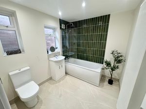 Photo 18- click for photo gallery